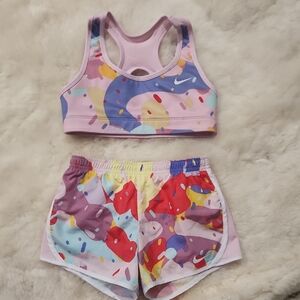 Nike Set SHORTS and SPORTS TOP
